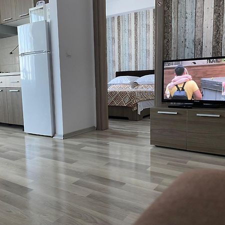 Apartament Carina Summerland Mamaia Eksteriør billede